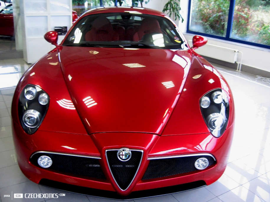Alfa Romeo 8C Competizione