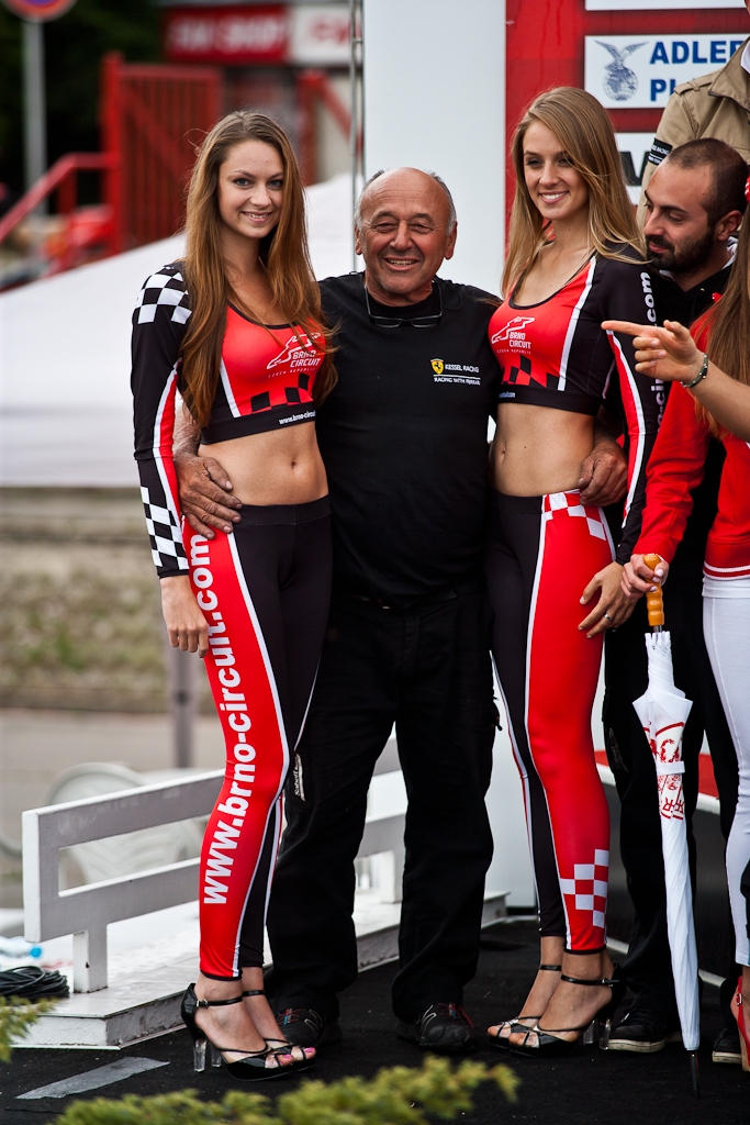 EuroV8_2-45