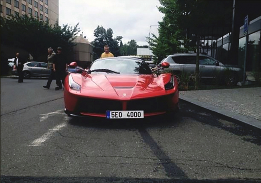 LaFerrari