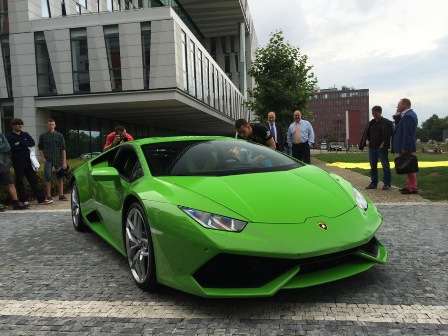 Lamborghini Huracan