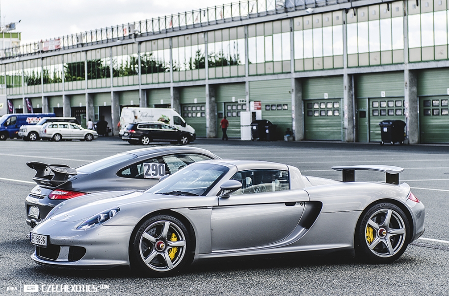 Porsche Carrera GT