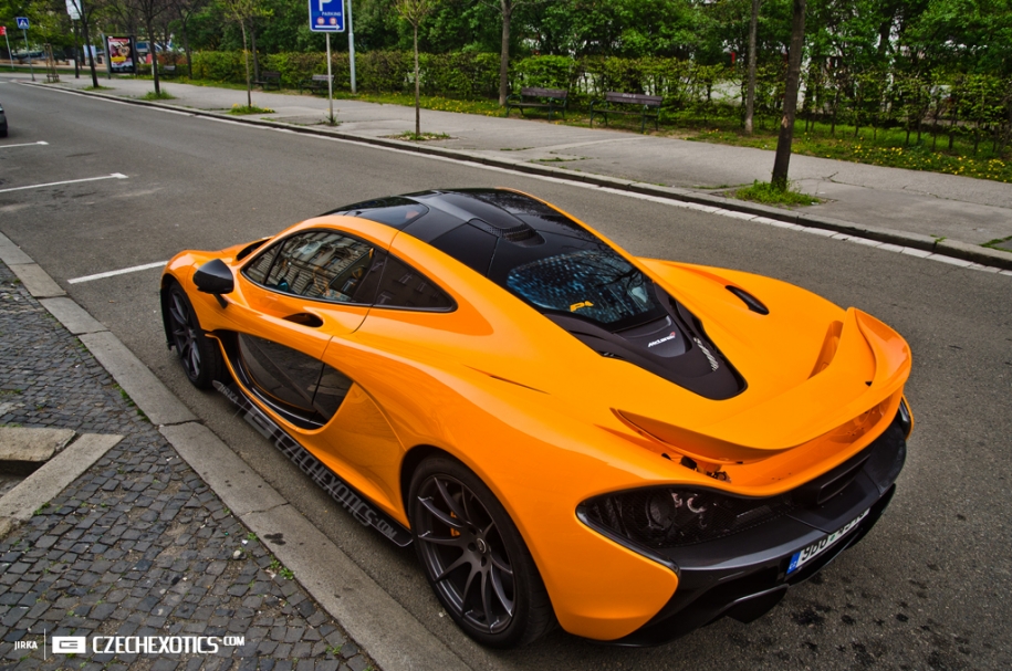 McLaren P1