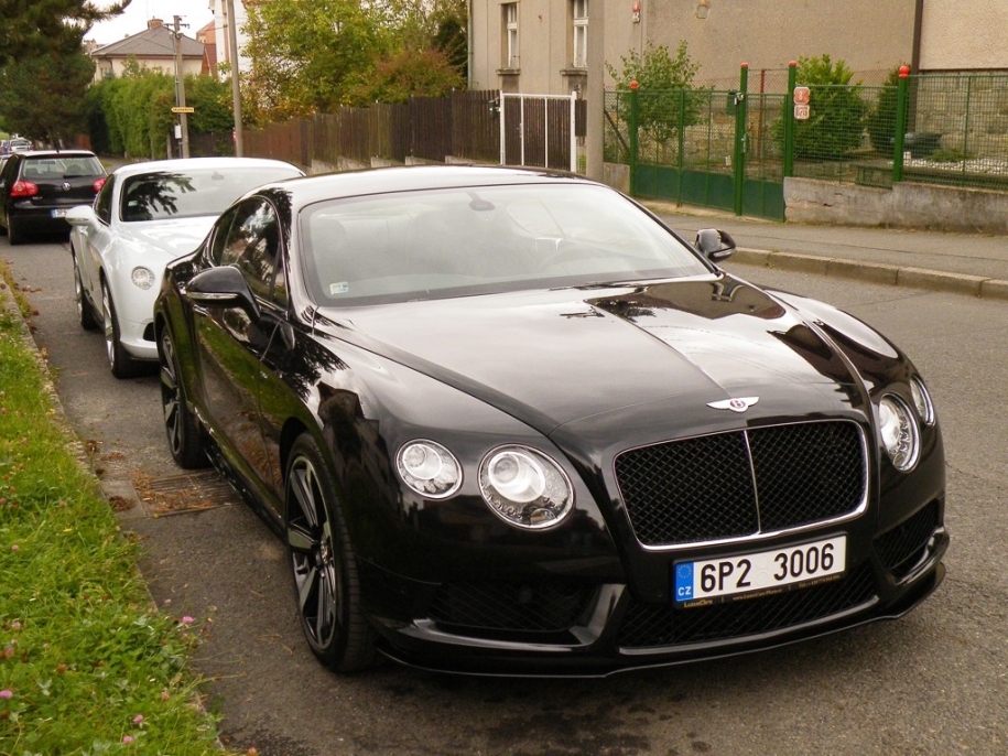 2x Bentley Continental