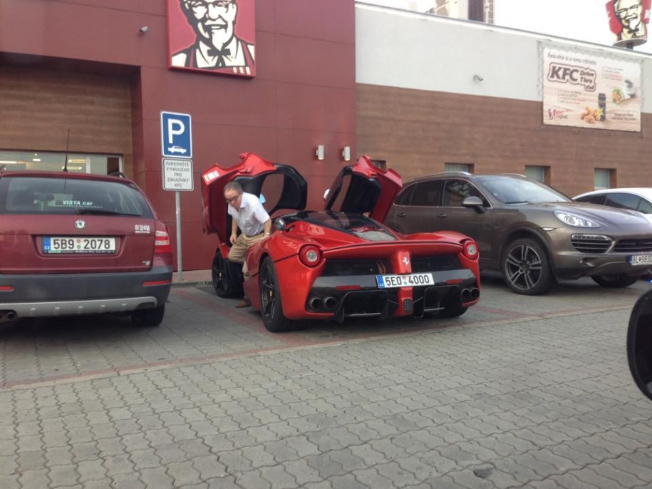 LaFerrari