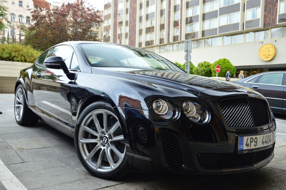 Bentley Continental SS