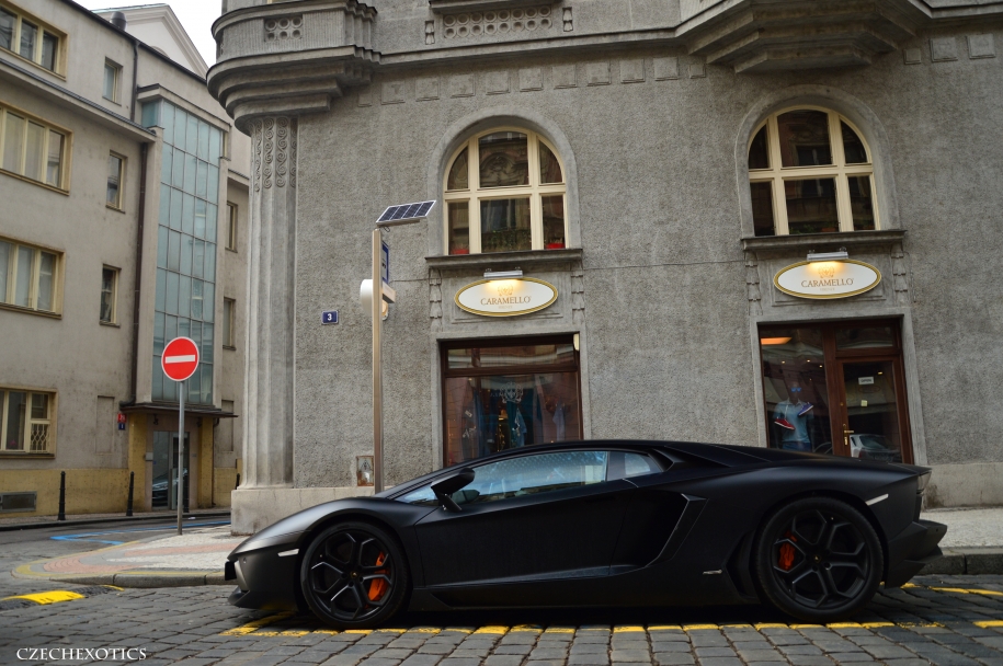 Aventador