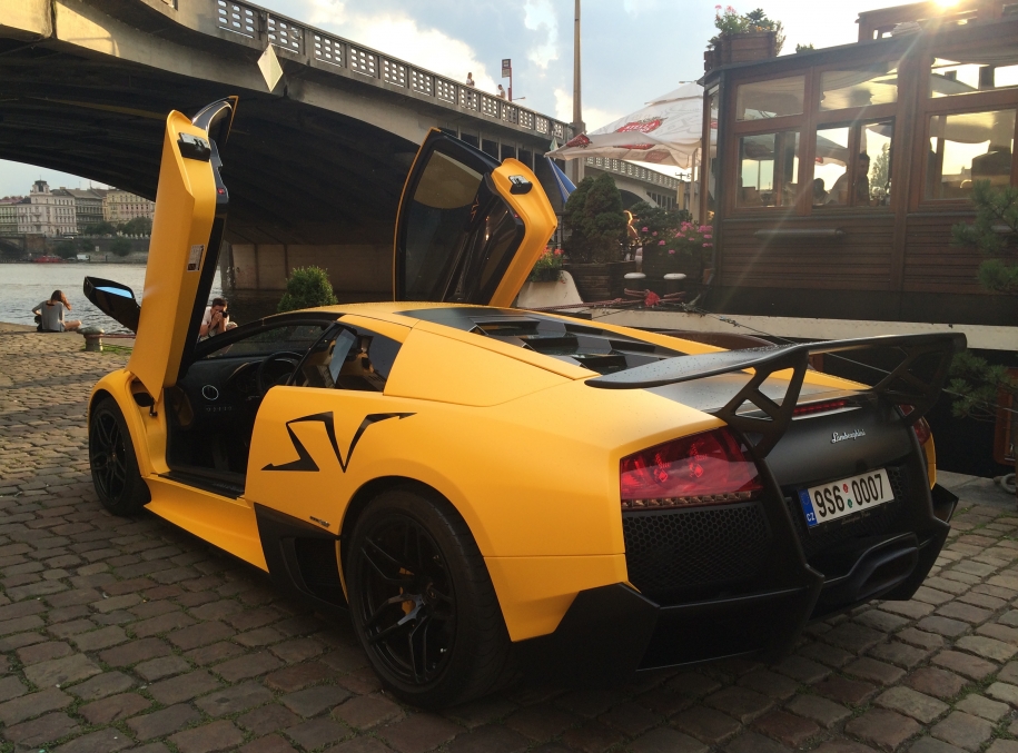 Lamborghini Murciélago LP670-4 SuperVeloce