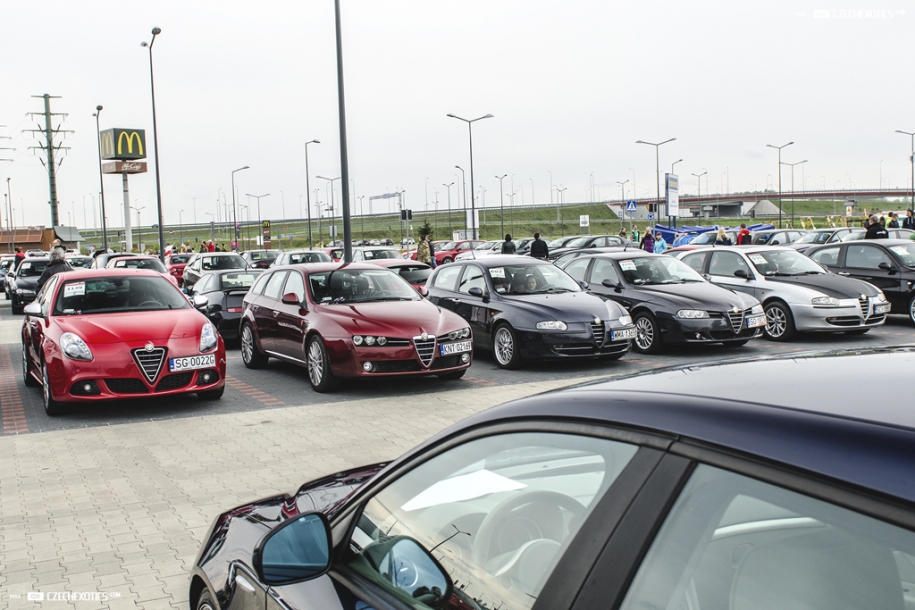 Alfa Romeo Rekord 136