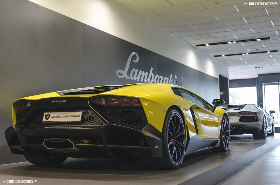 Ženeva 2015 - Showroomy 2