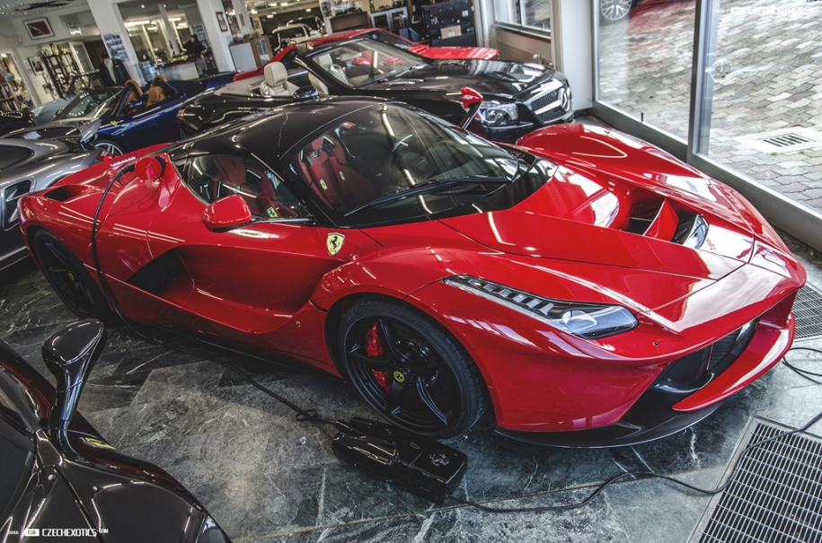 Ženeva 2015 - Showroomy 27