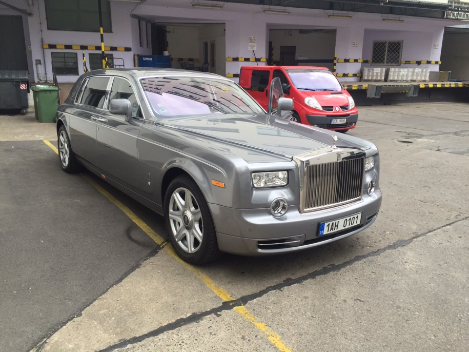Rolls Royce Phantom EWB