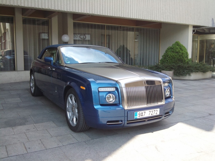 Rolls-Royce Drophead Coupe