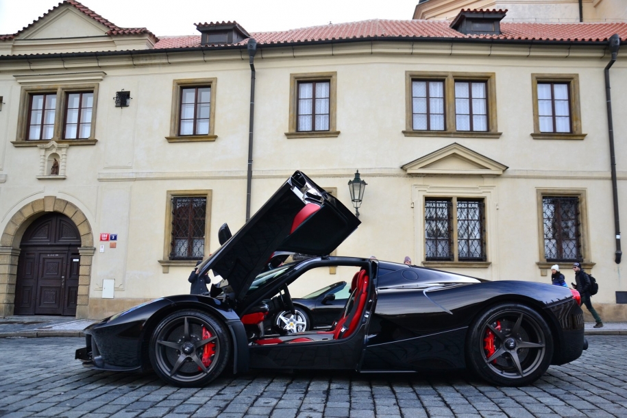 LaFerrari