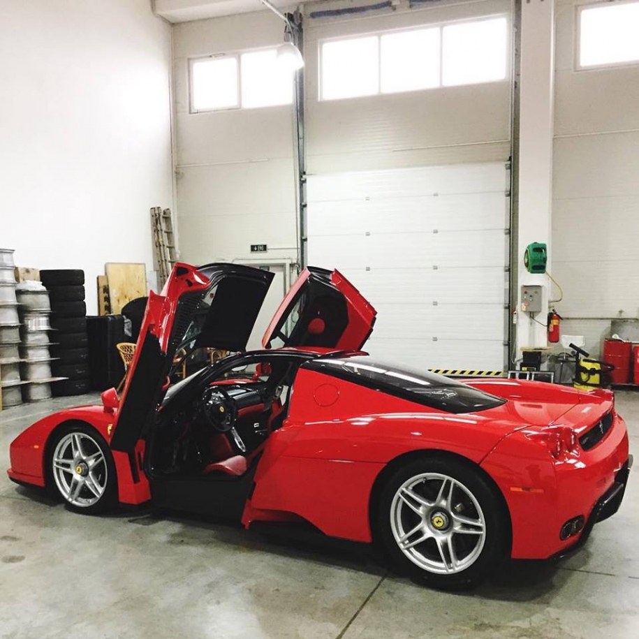 Ferrari Enzo