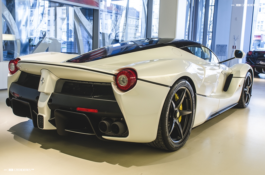 LaFerrari