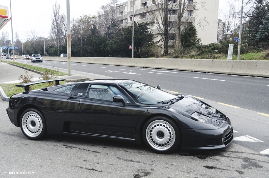 EB110