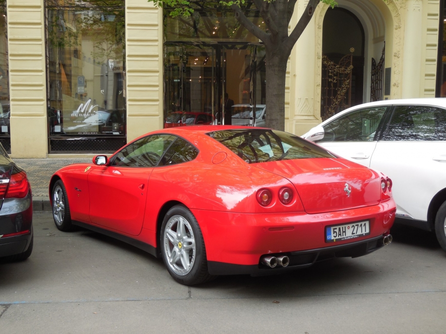 Ferrari 612 Scaglietti