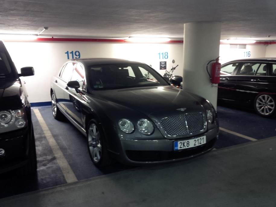 Bentley Continental Flying Spur