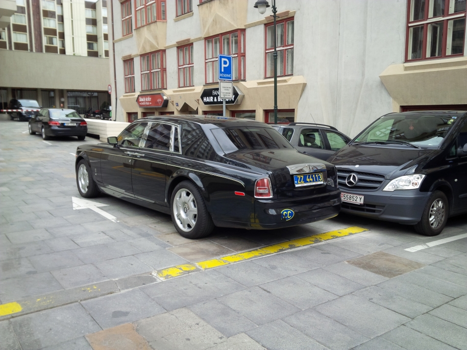 Rolls-Royce Phantom