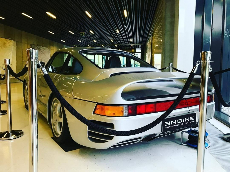 Porsche 959