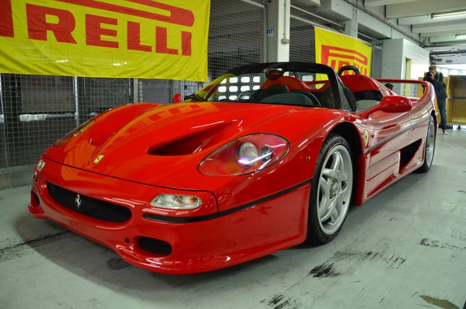 Ferrari 70 DE 05