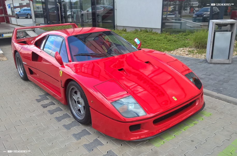 Ferrari F40