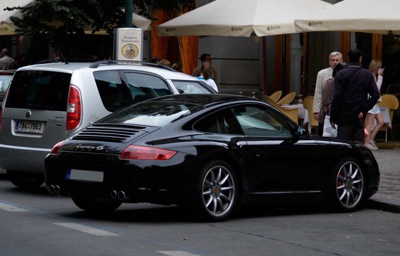 997