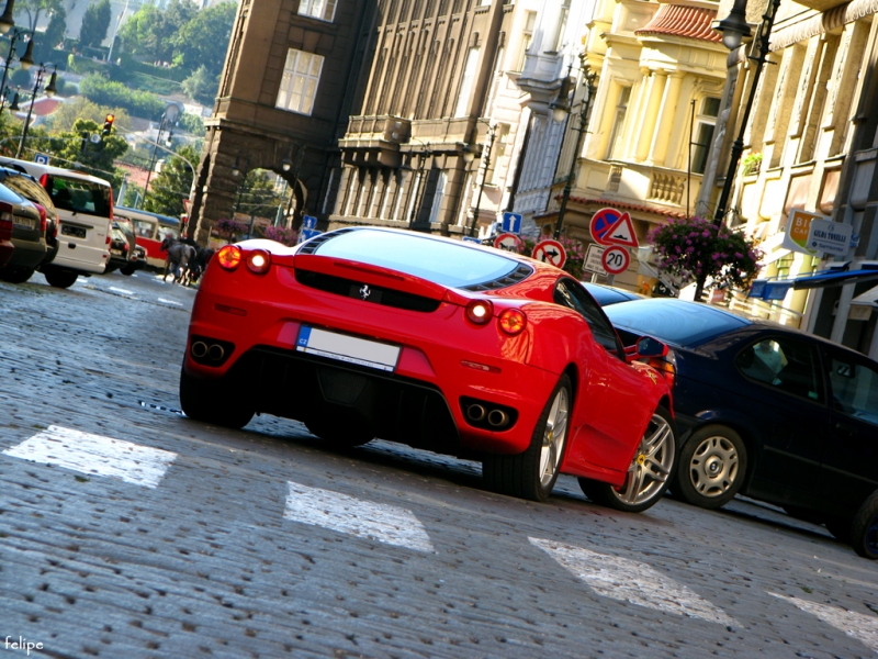 F430