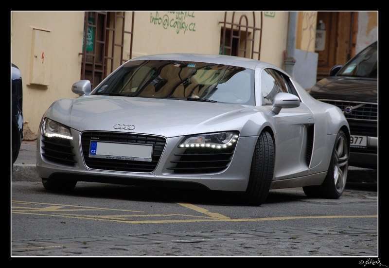 R8
