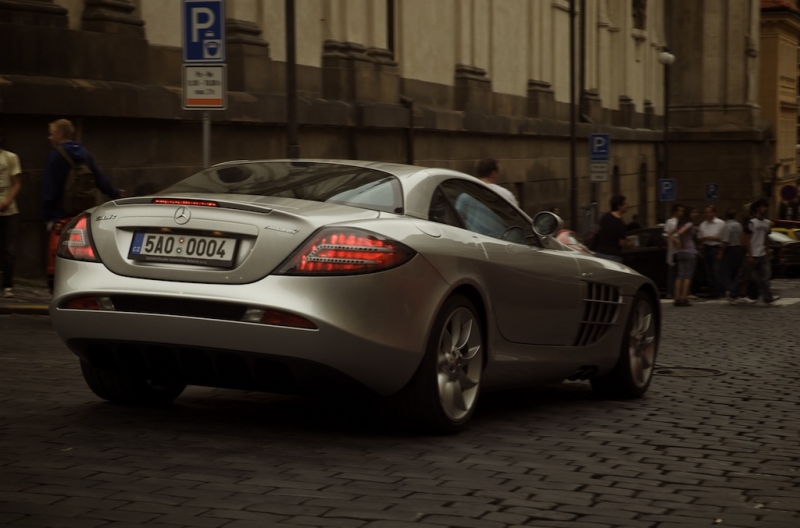 Mercedes McLared SLR