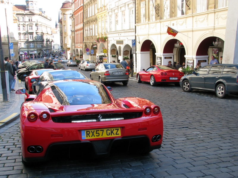 Ferrari Enzo
