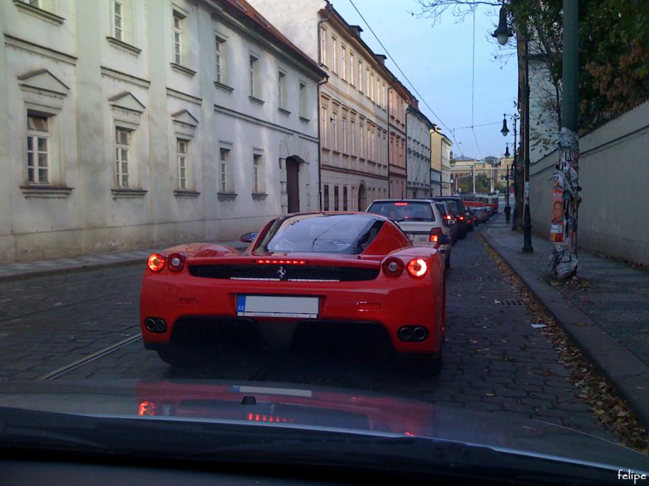 Ferrari Enzo