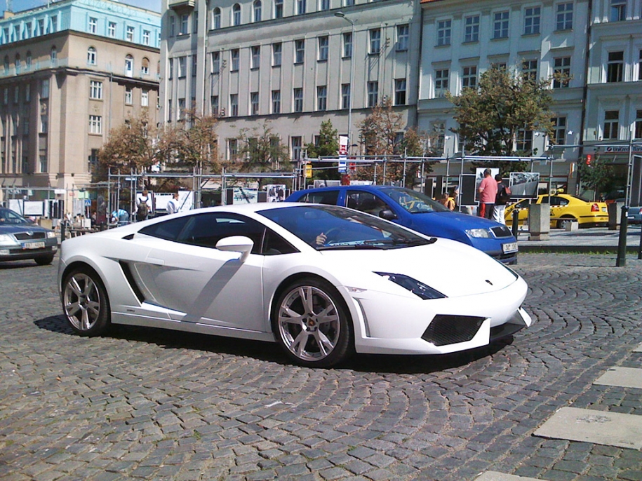 LP560