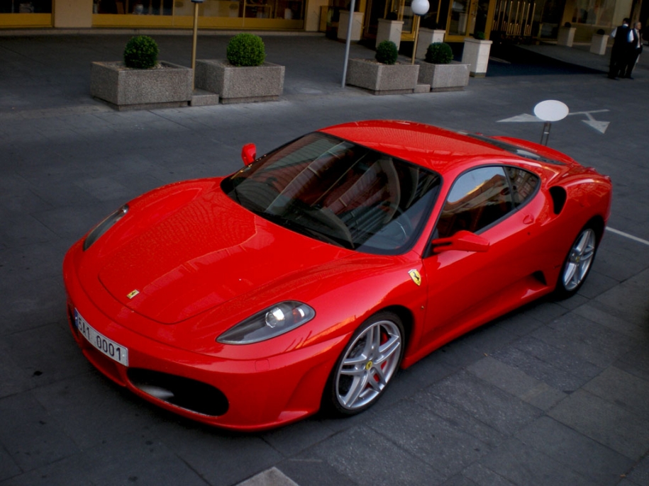 F430