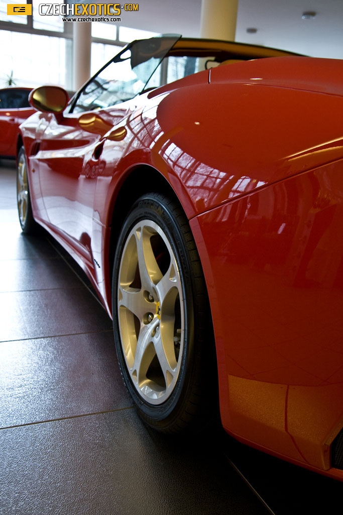 Ferrari California