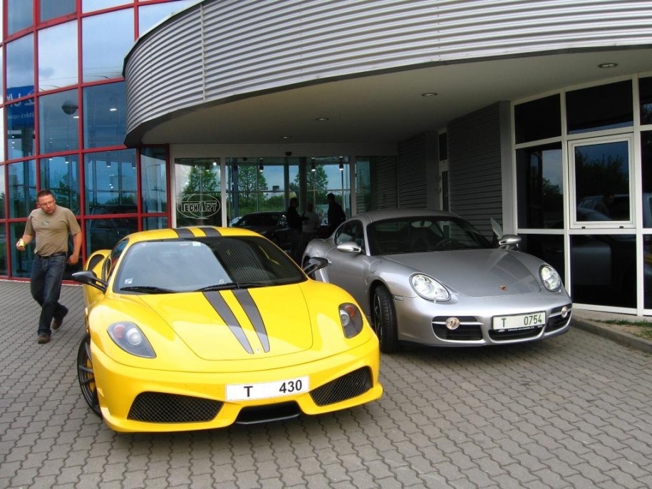 Scuda x Cayman