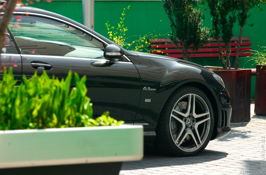 Mercedes CL63 AMG