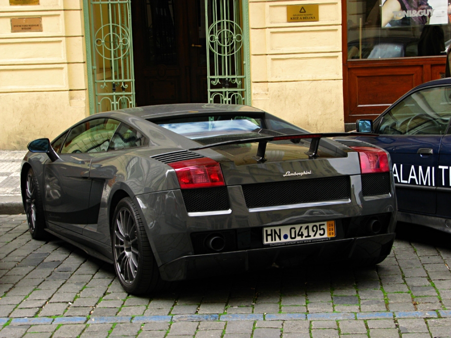 Gallardo Superleggera