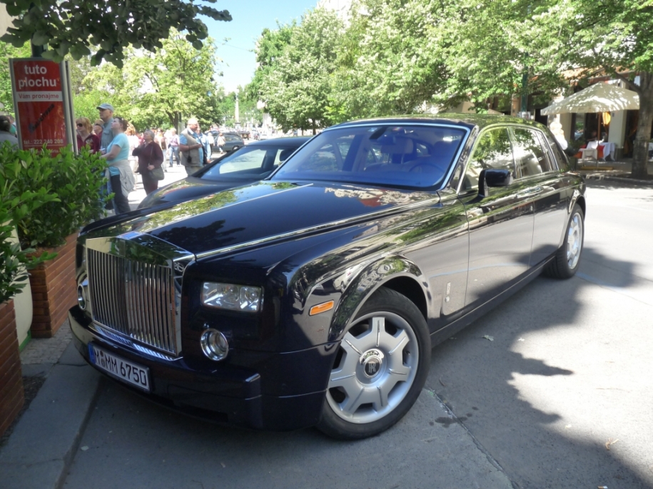 RR Phantom