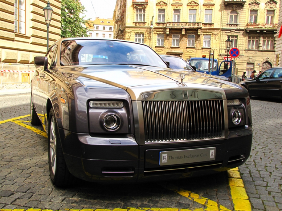 Phantom coupe