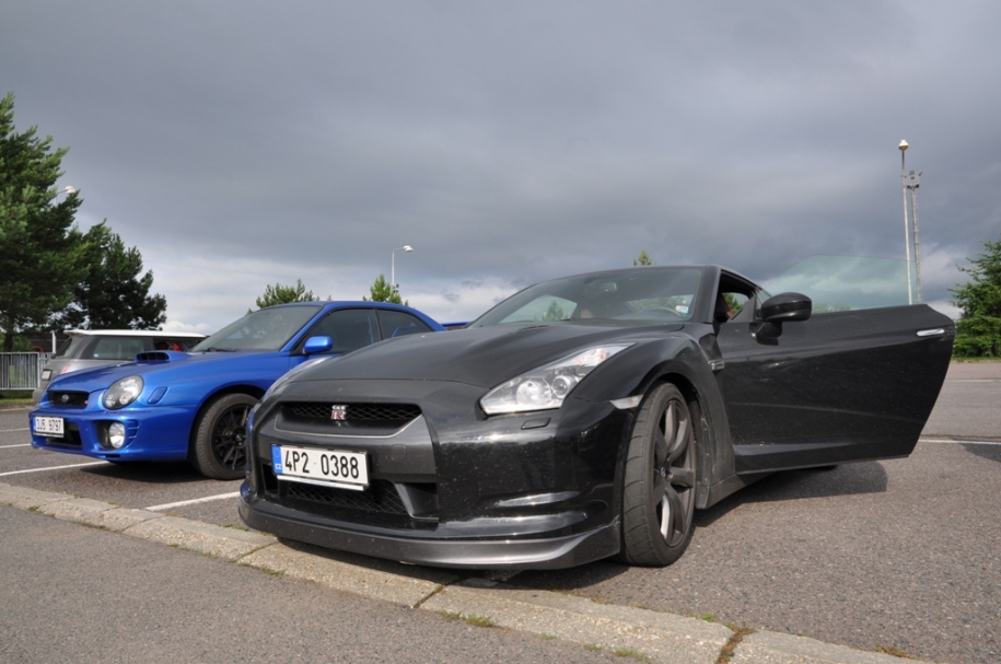 GT-R