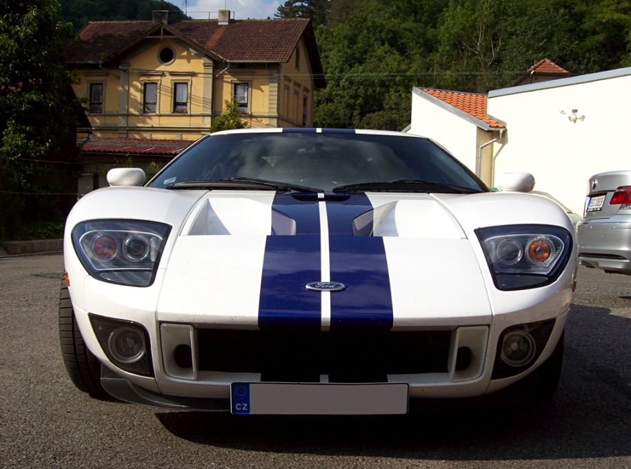 Ford GT