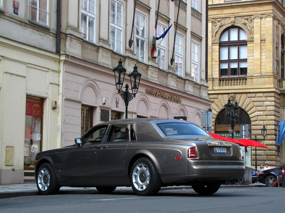 Phantom