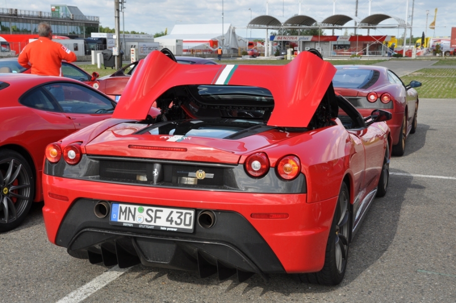 Ferrari 430 Scuderia 16M