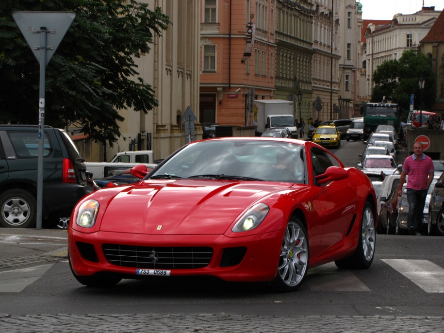 599