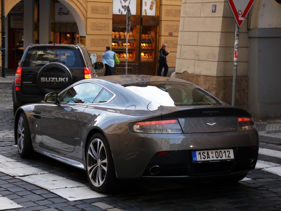 Vantage V12