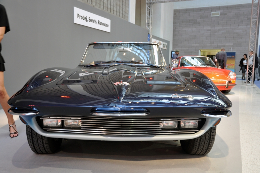 Chevrolet Corvette "Mako Shark" Convertible