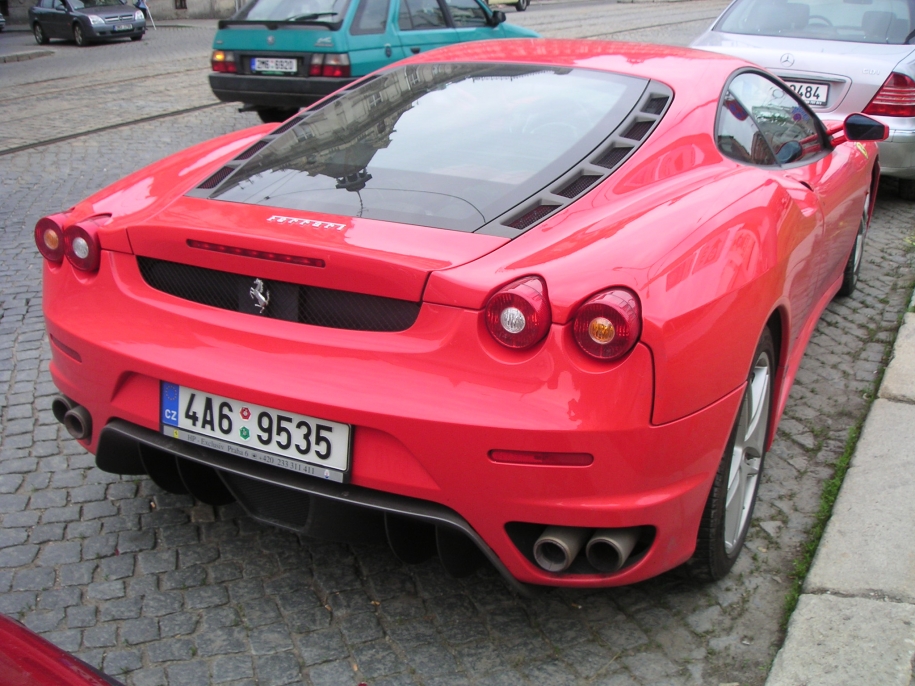 F430
