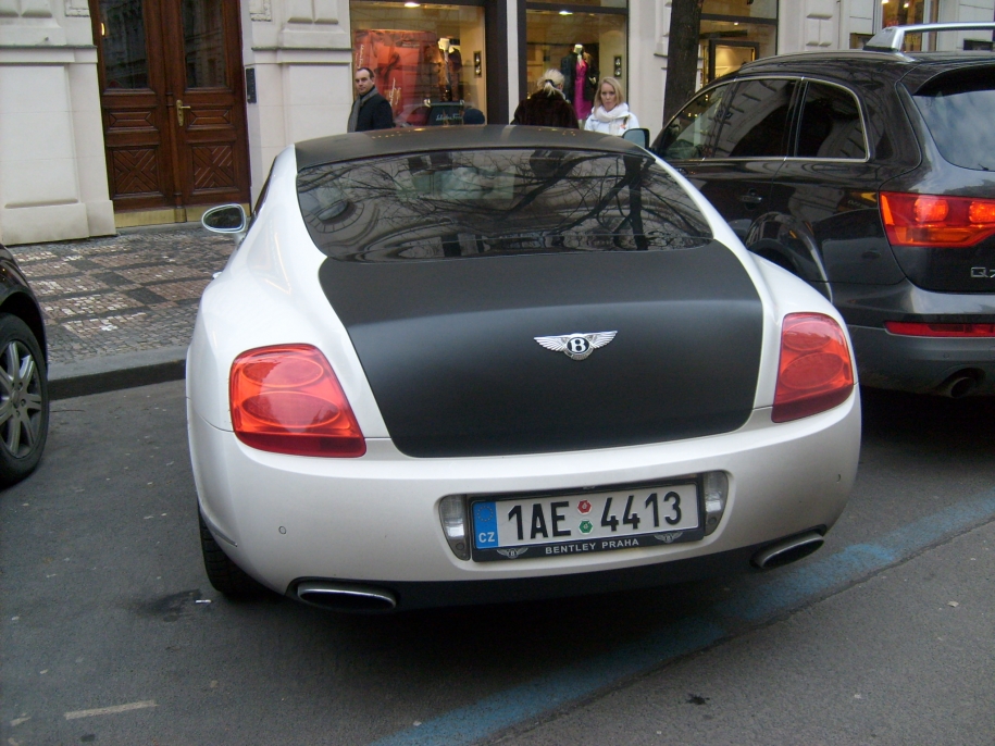 Conti GT-black and white