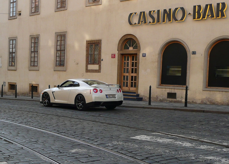 GT-R
